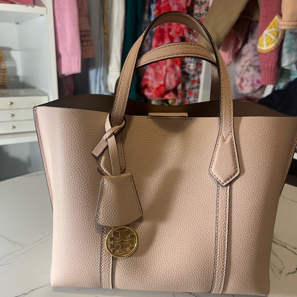 COPY - Light pink Tory Burch purse